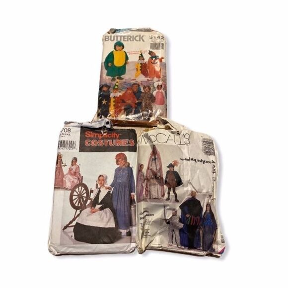 Vintage children’s Costume Patterns - Picture 1 of 4